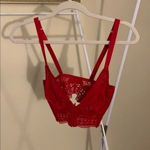 LIKE NEW! Lace bra top! Size small!!!